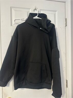 Women’s Black Hooded Pullover Sweater